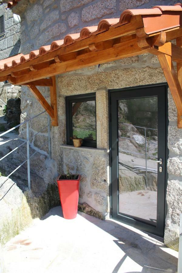 Casinha Da Raposeira Villa Soajo Luaran gambar